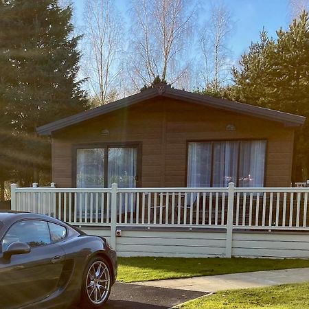 Gleneagles Lodge With Hot Tub 约克 外观 照片